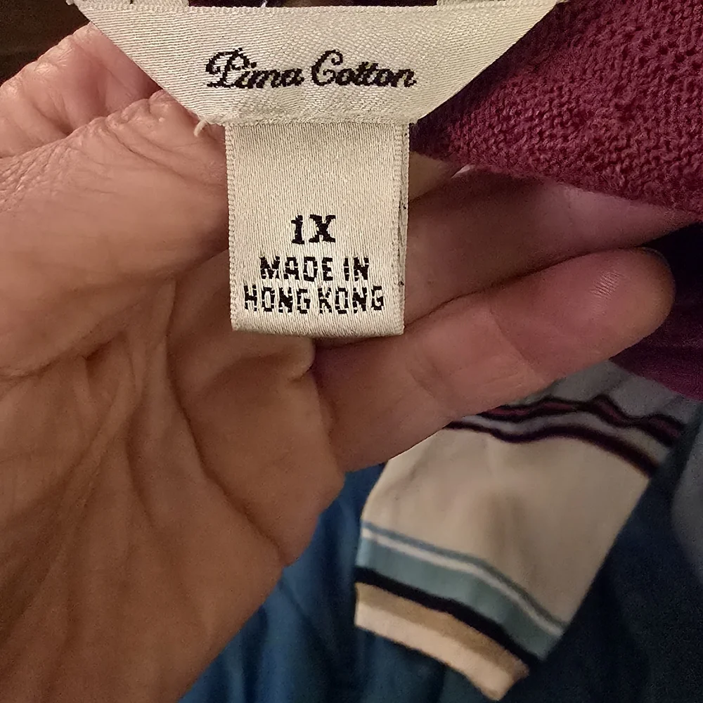 Women's Talbots Dark Pink Cable Knit V-Neck Sweater 1X - Picture 3 of 4